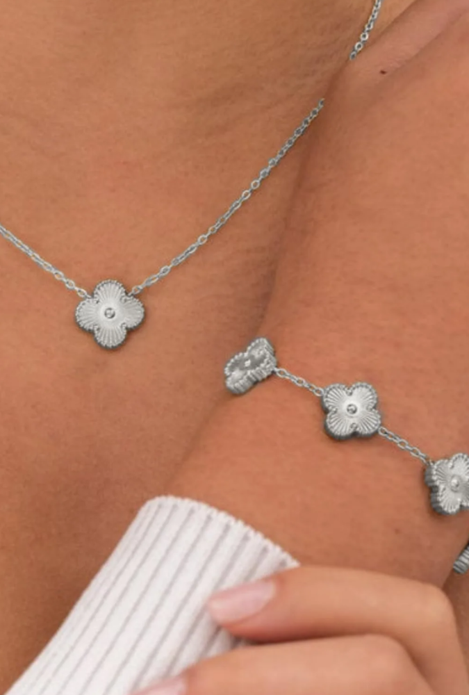 Cloveret Stainless Steel Necklace & Bracelet Set