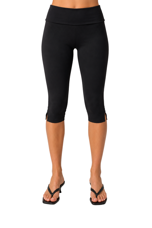 Everyday Split Hem Capri Leggings